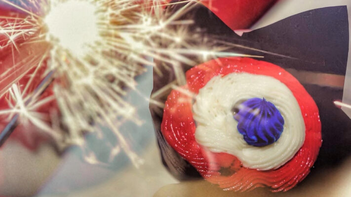 Ultimate Gluten-Free Captain America Vanilla Cupcakes with Red, White, and Blue Vanilla Buttercream Recipe