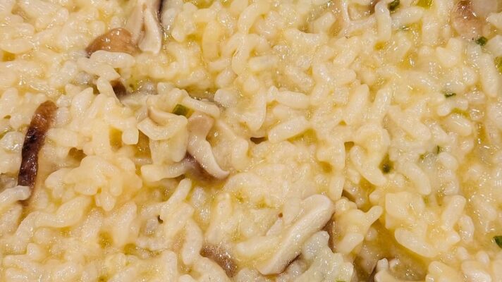 Creamy Mushroom Parmesan Risotto Recipe (No Wine)