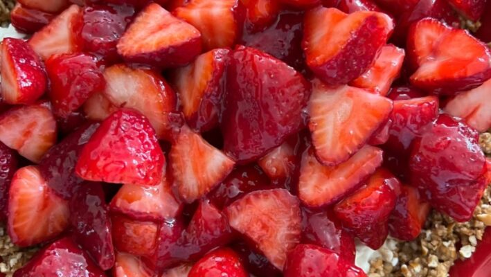 Gluten-Free Strawberry Pretzel Pie