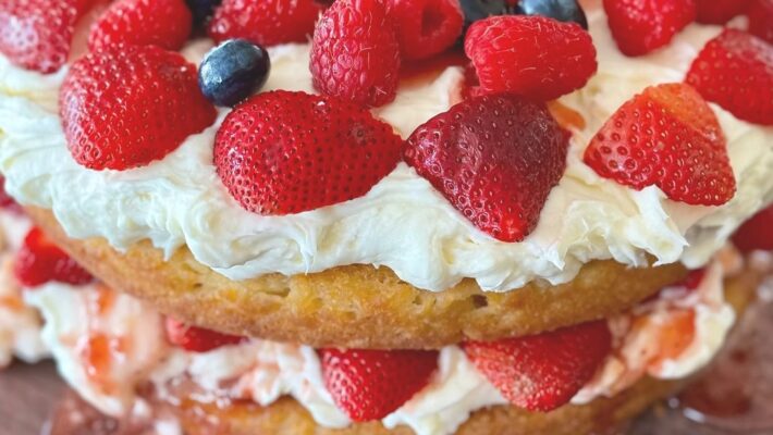 Gluten-Free Berry Chantilly Cake Recipe