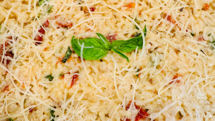Creamy Spinach and Sun-Dried Tomato Risotto Recipe