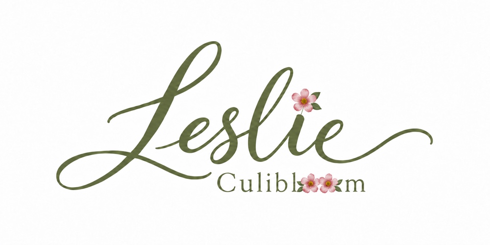 Leslie in olive-green script with a pink flower dotting the i, above smaller Culibloom lettering with two pink flowers replacing the o letters.